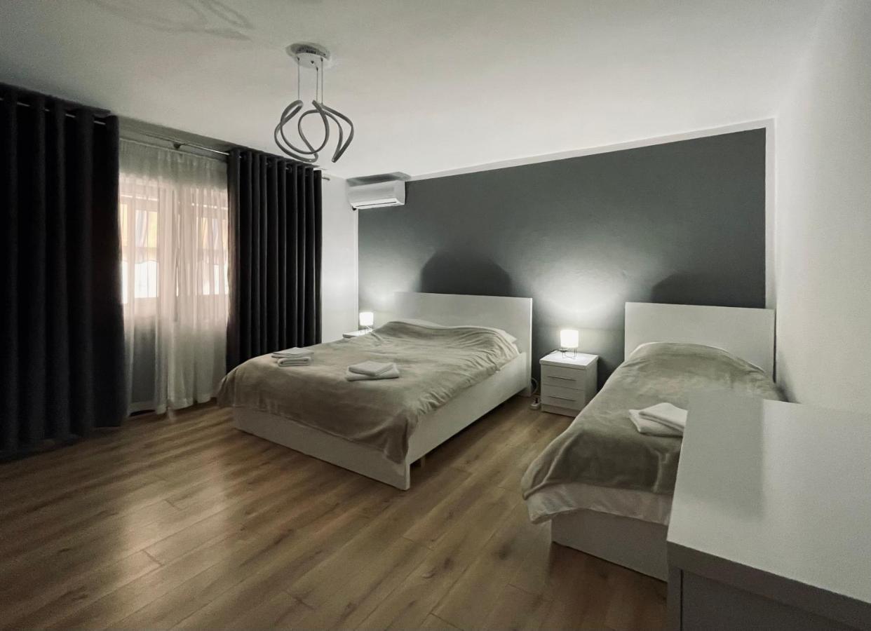 Luel Central Apartament Tirana Bagian luar foto