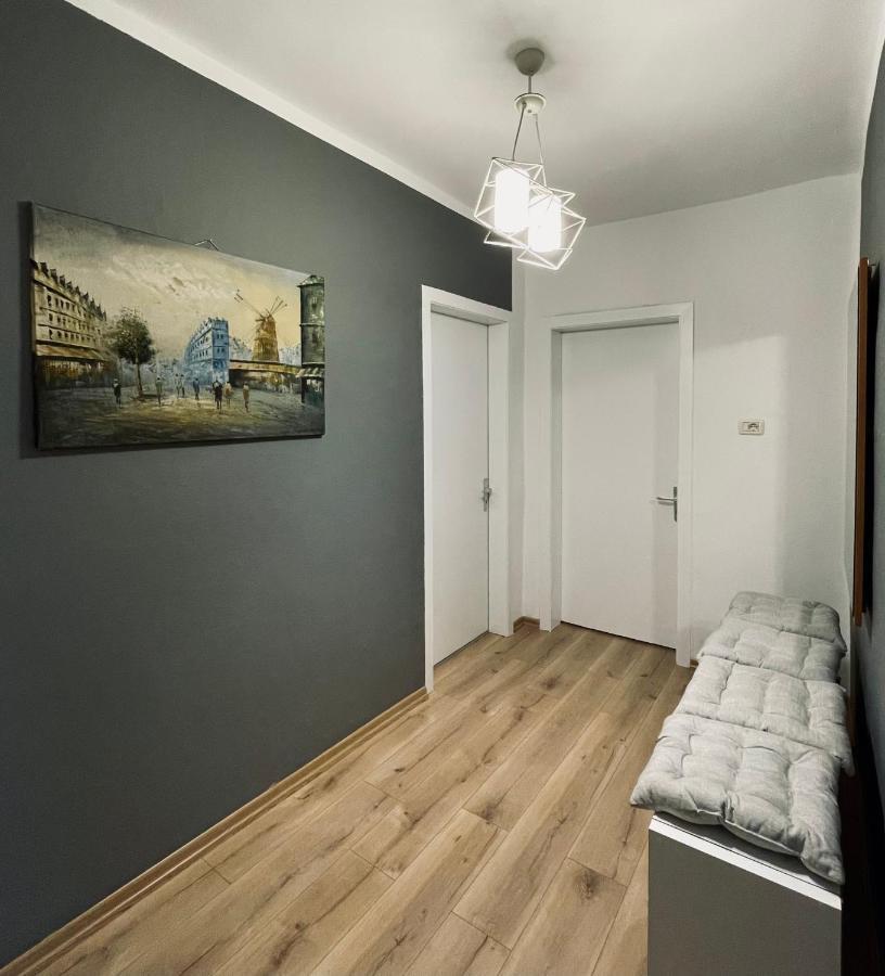 Luel Central Apartament Tirana Bagian luar foto