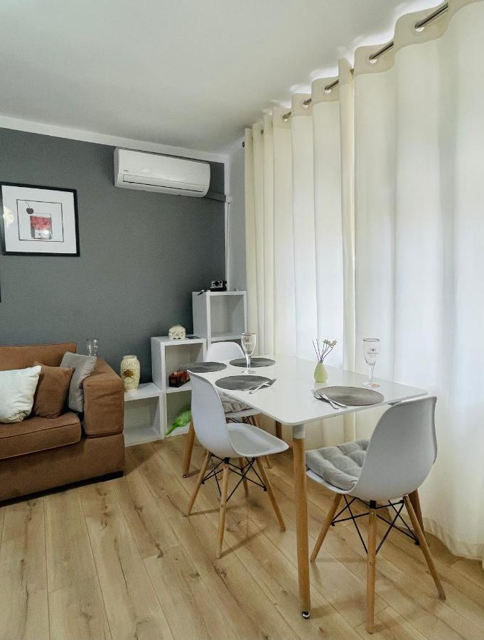 Luel Central Apartament Tirana Bagian luar foto